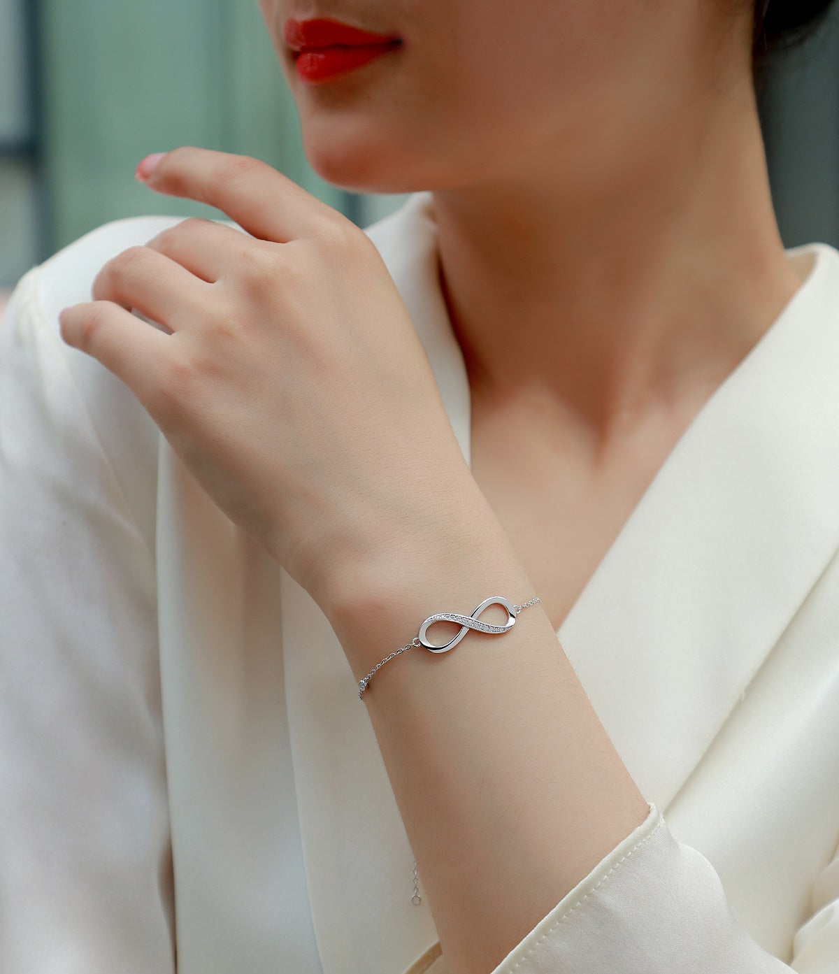 Moissanite Luxe Silver Bracelet – Platinum-Plated S925 Silver