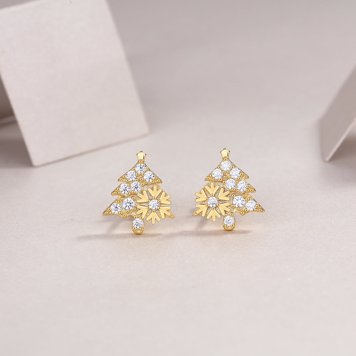 Christmas Tree Moissanite Stud Earrings – Gold-Plated S925 Silver
