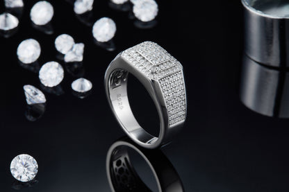 Men’s Premium Moissanite Ring Set Crafted in S925 Sterling Silver with a Platinum Finish