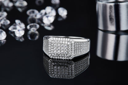 Men’s Premium Moissanite Ring Set Crafted in S925 Sterling Silver with a Platinum Finish