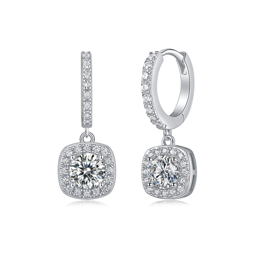 Dream Search 0.5-Carat Moissanite Stud Earrings – Platinum-Plated S925 Silver