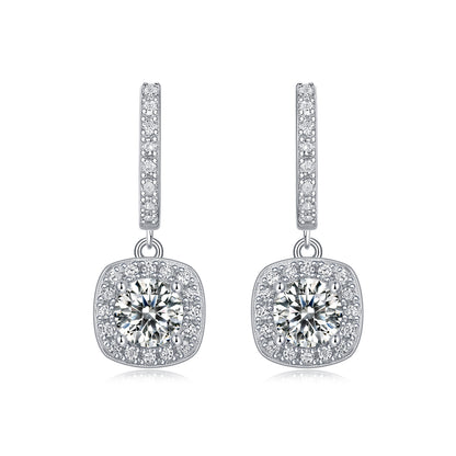 Dream Search 0.5-Carat Moissanite Stud Earrings – Platinum-Plated S925 Silver