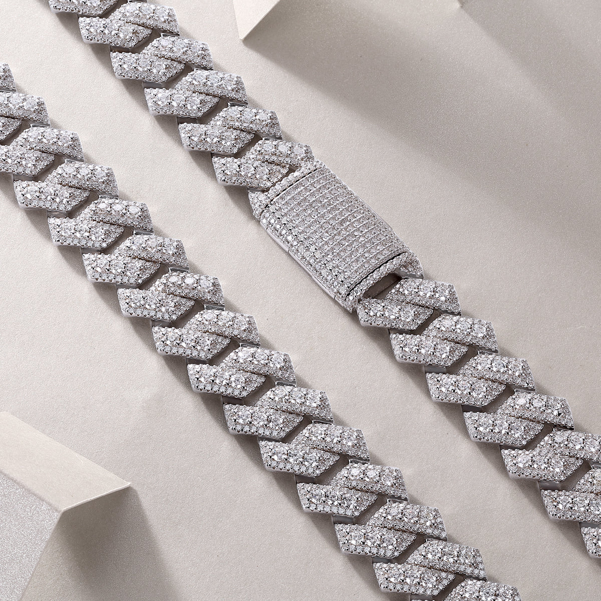 Jinba Legend — S925 Sterling Silver Pendant Necklace & Collar Chain Set with Premium Moissanite