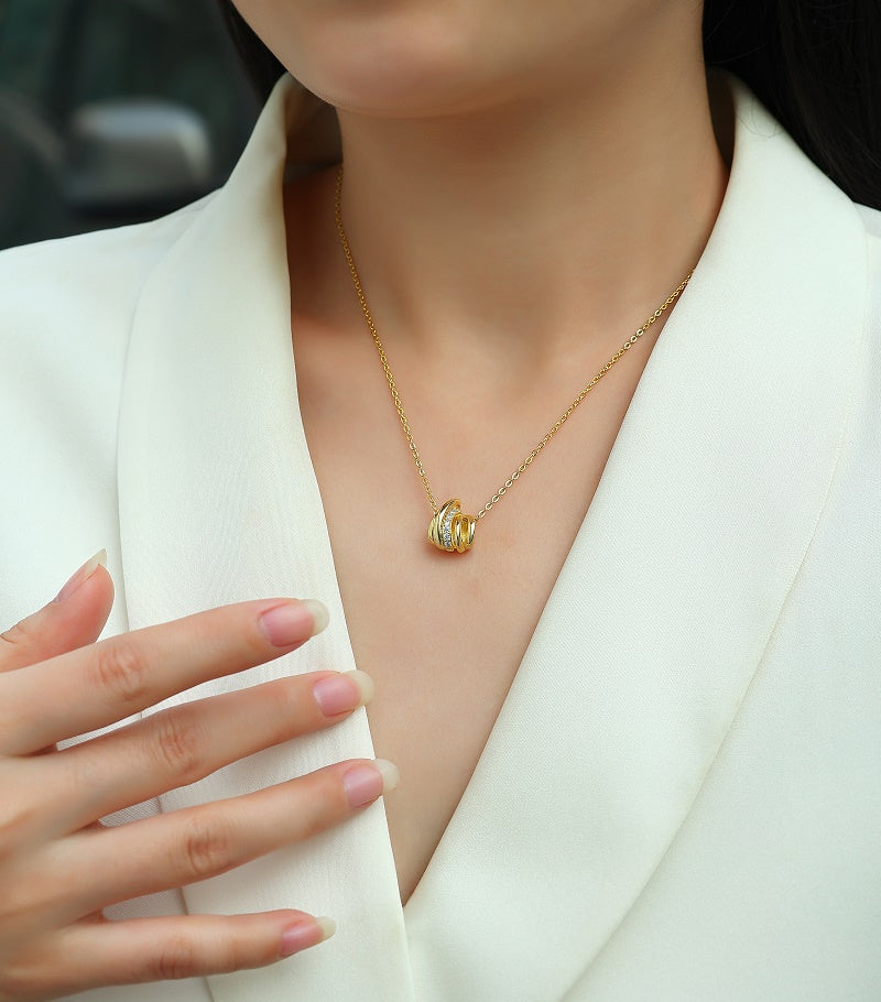 Snake Knot Moissanite Pendant Necklace – Gold & Silver-Plated S925